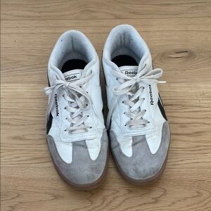 Reebok Men's White and Gray Sneakers with Black Accents